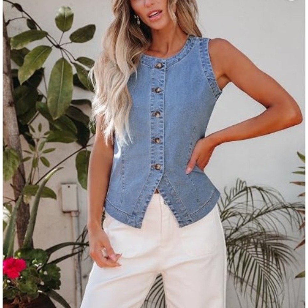 luvamia Crewneck Denim Vest Button Front Fitted Sleeveless Jean Top Blue Medium